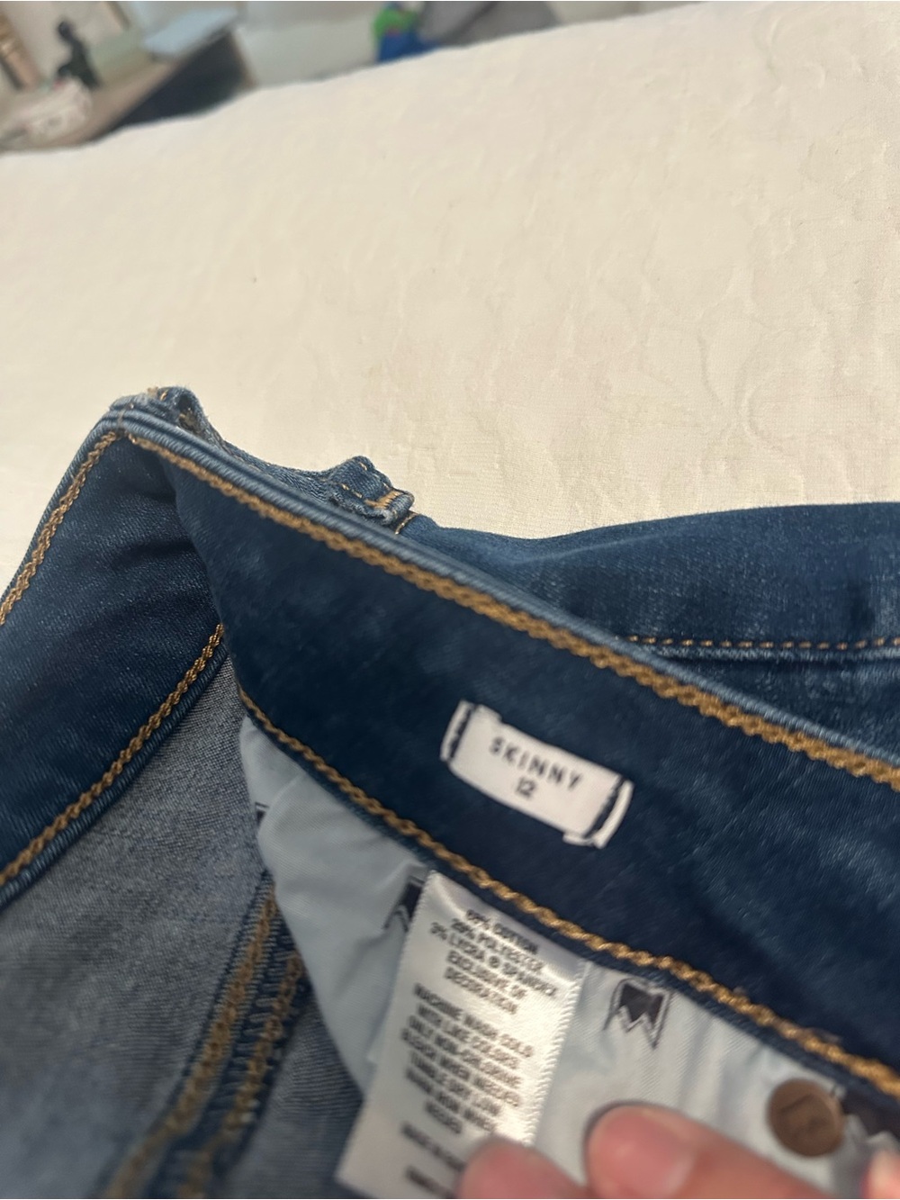 Jeans - Picture 3 of 4